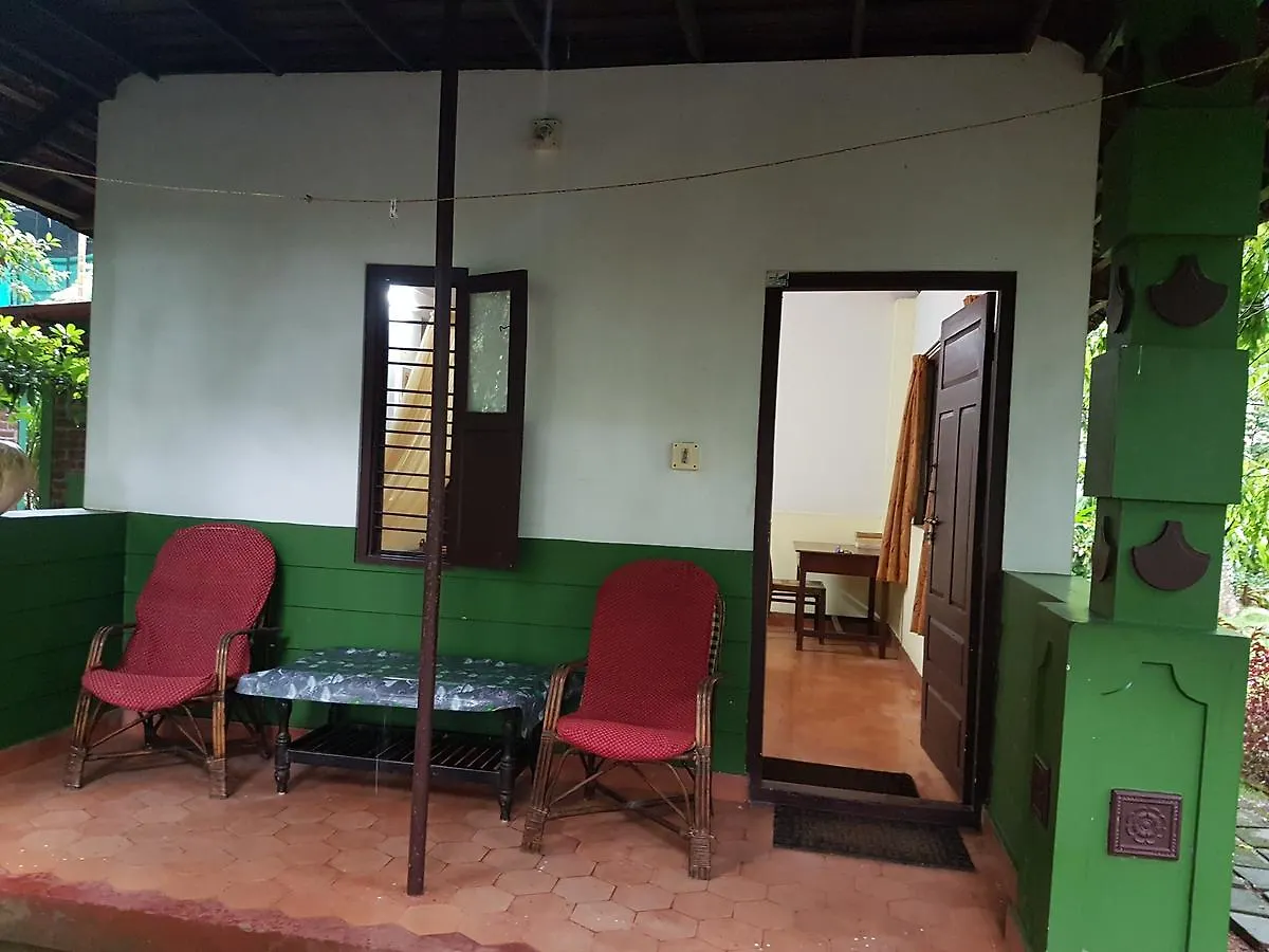 Palmy Lake Resort Alappuzha